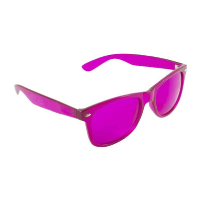 人の女性のサングラスによって着色されたレンズUv400のための色のサングラスはサングラスを分極した