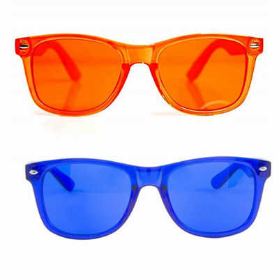 反UV400気分後押し色のサングラスは療法の目ガラスを着色する